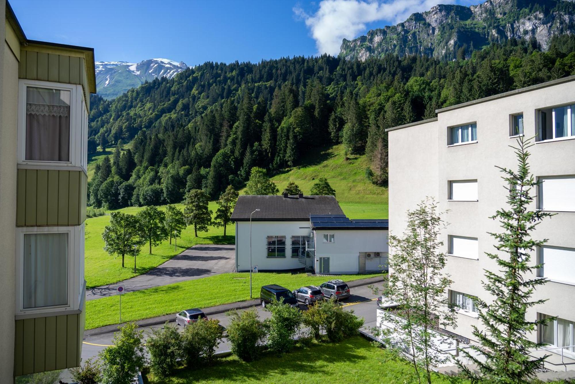 Spacious 2 Bedroom Apartment Engelberg Extérieur photo